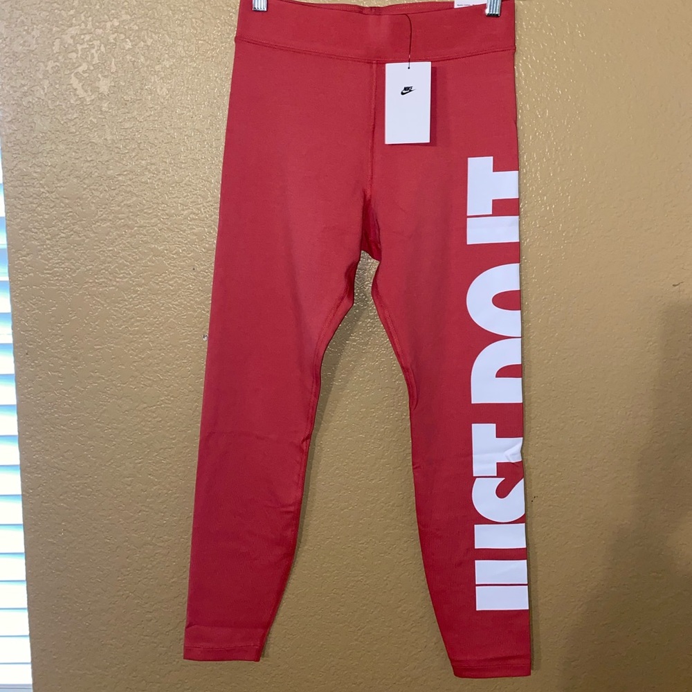 Tight fit high rise Nike workout leggings